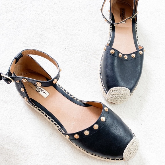 Halogen Shoes - Halogen Ankle strap slip on sandal, Size 9.5 M